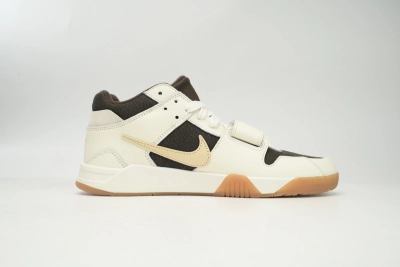 Jordan Jumpman Jack TR Travis Scott Sail FZ8117-100 02