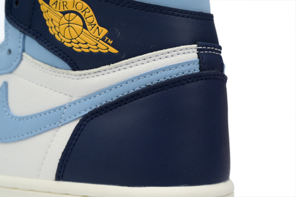 Replica Jordan 1 First in Flight
