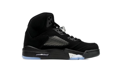 Jordan 5 Retro Black Cat FZ2239-001 02