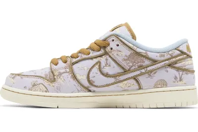 Nike SB Dunk Low Premium City of Style FN5880-001 01
