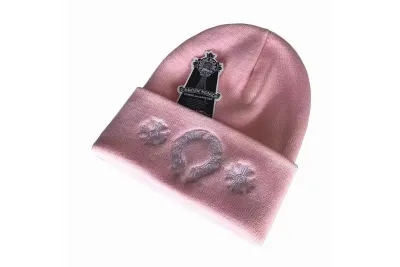 Chrome Hearts Horse Shoe Beanie Pink 01