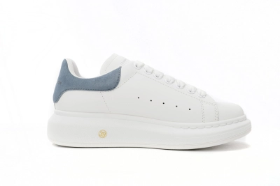 Alexander McQueen Oversized Sneaker Haze Blue 02