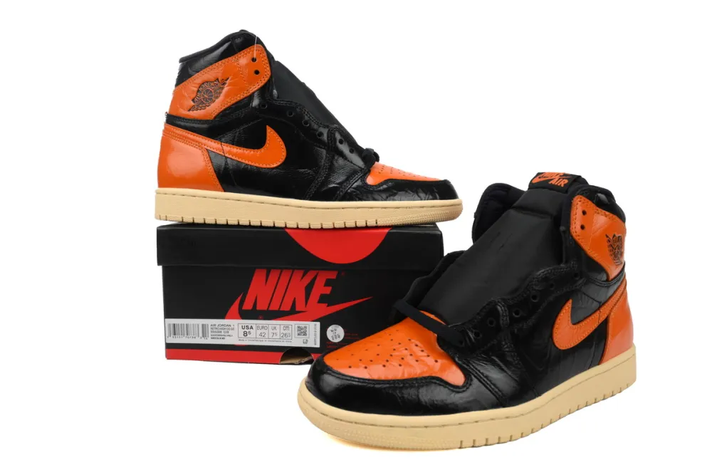 Air Jordan 1 Retro High Shattered Backboard 3.0 555088-028
