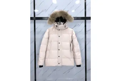 Canada Goose Wyndham Parka Jacket White 02