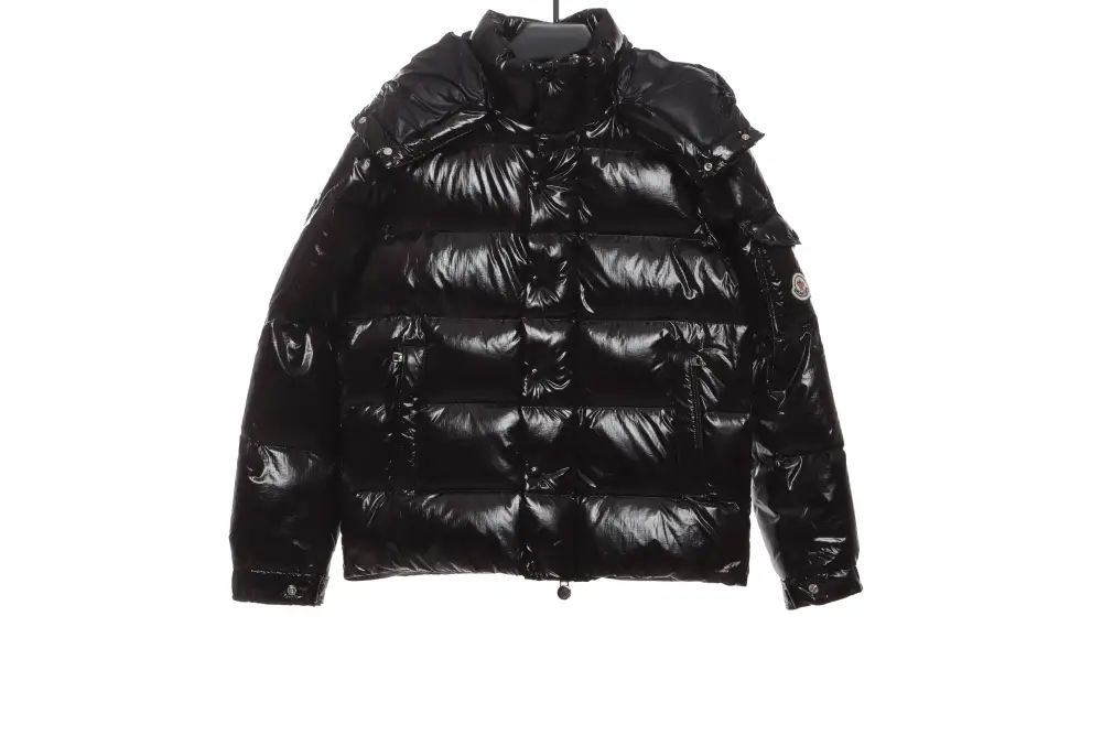 Moncler Maya 70 Short Down Jacket Black