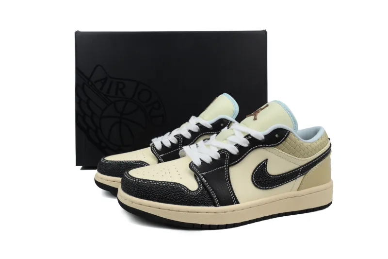 Jordan 1 Low SE Coconut Milk Black Muslin HQ3437-101