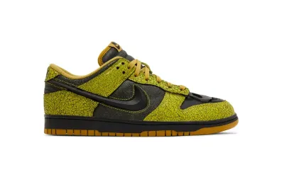 Nike Dunk Low Halloween Skull HV6103-300 02