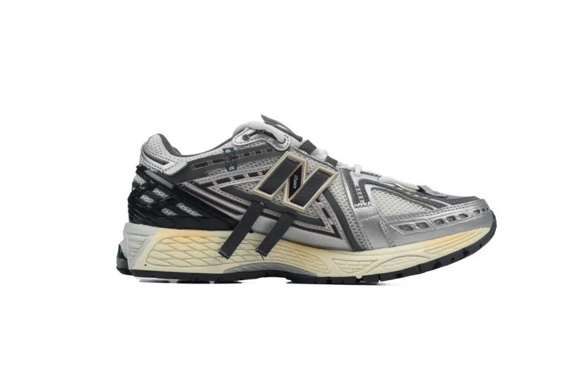 New Balance 1906A Tech Explosion Repssneaker M1906AD