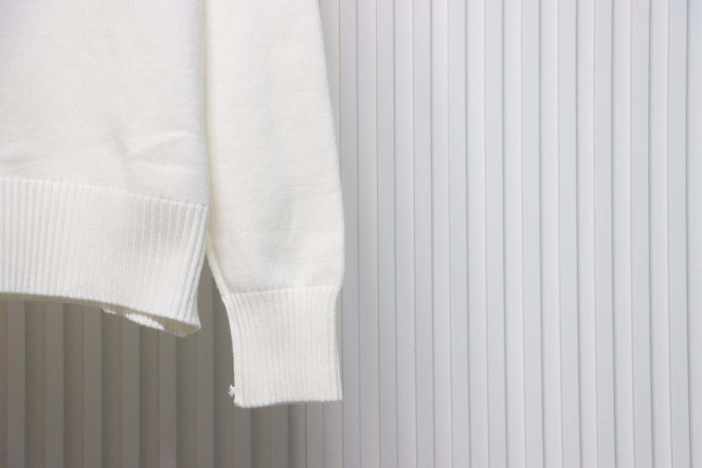 Ami Crewneck Sweater Off White/Red
