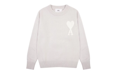 AMI PARiS Heart Sweater Grey 01