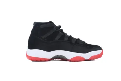 Jordan 11 Retro Bred Velvet DB5457-061 02