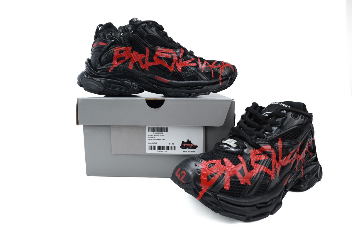 Balenciaga Runner Graffiti Black Red 677403W3RBQ1060