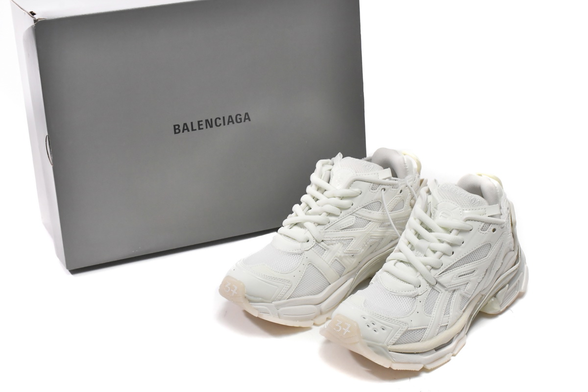 Balenciaga Runner White Glow In The Dark 677403W3RBH9001
