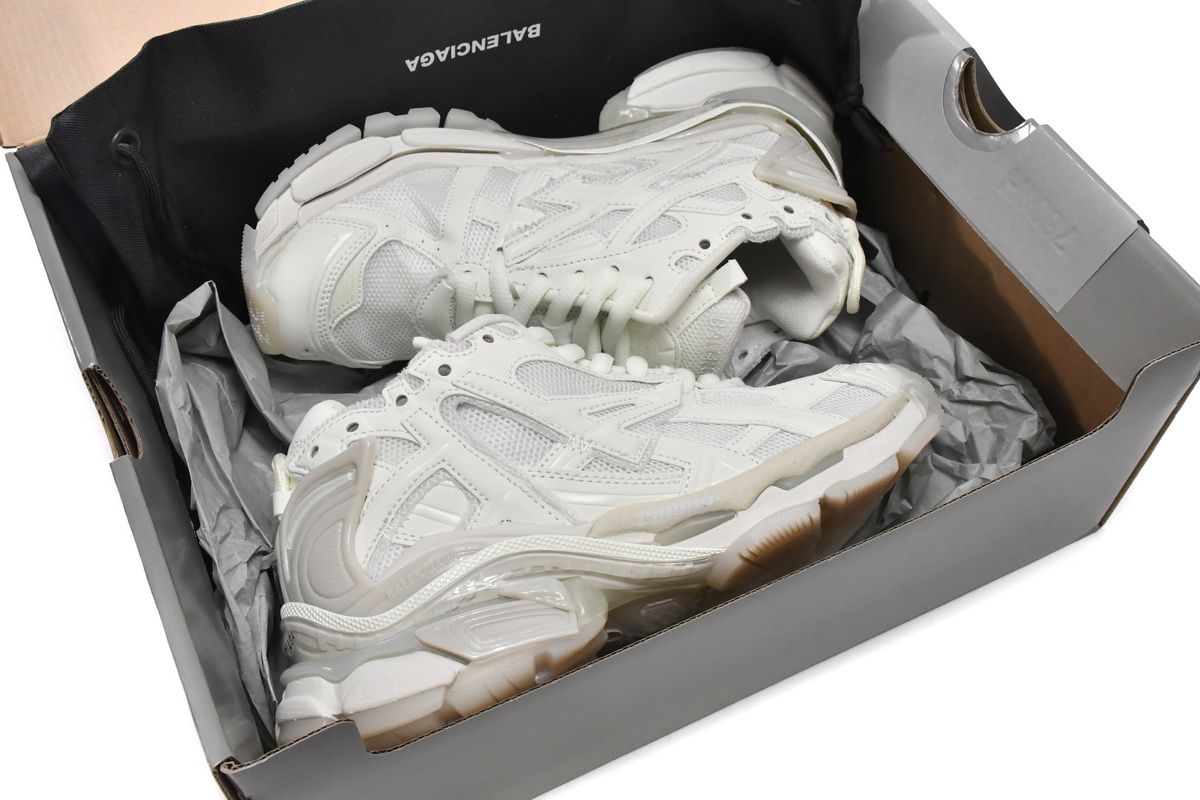 Balenciaga Runner White Glow In The Dark 677403W3RBH9001