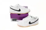 White Gum Dunk Fake