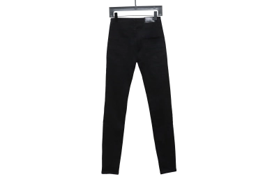 AMIRI Black Denim Distressed Jeans 02