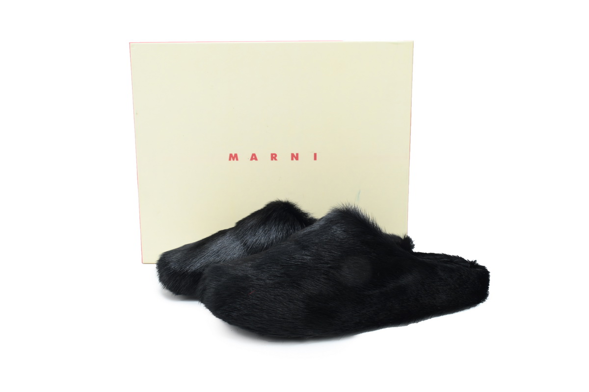 MARNI Long-Hair Calfskin Fussbett Sabot Black