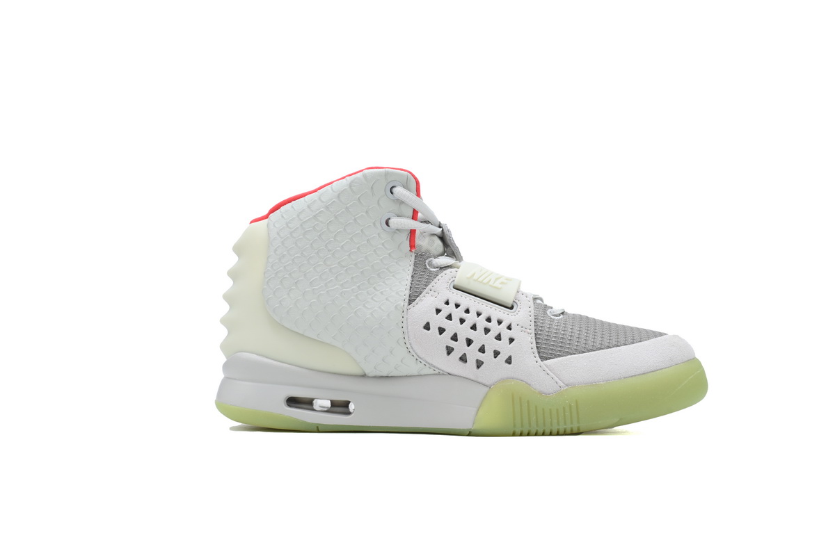 Nike Air Yeezy 2 Pure Platinum 508214-010