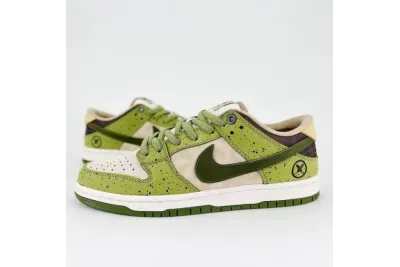 Nike SB Dunk Low Yuto Horigome Matcha HF8022-300 01