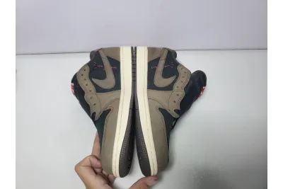 Travis Scott x Air Jordan 1 Low Mocha CQ4277-001 02
