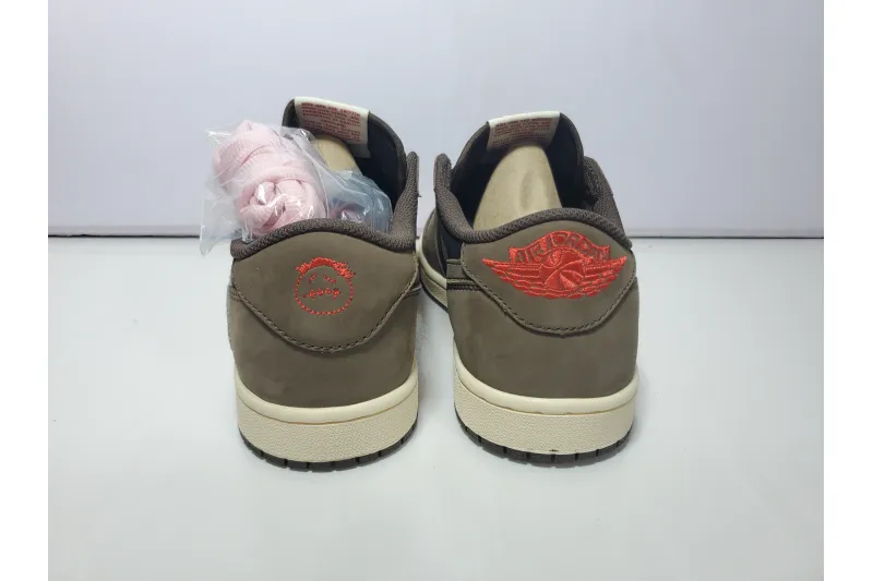 Travis Scott x Air Jordan 1 Low Mocha CQ4277-001