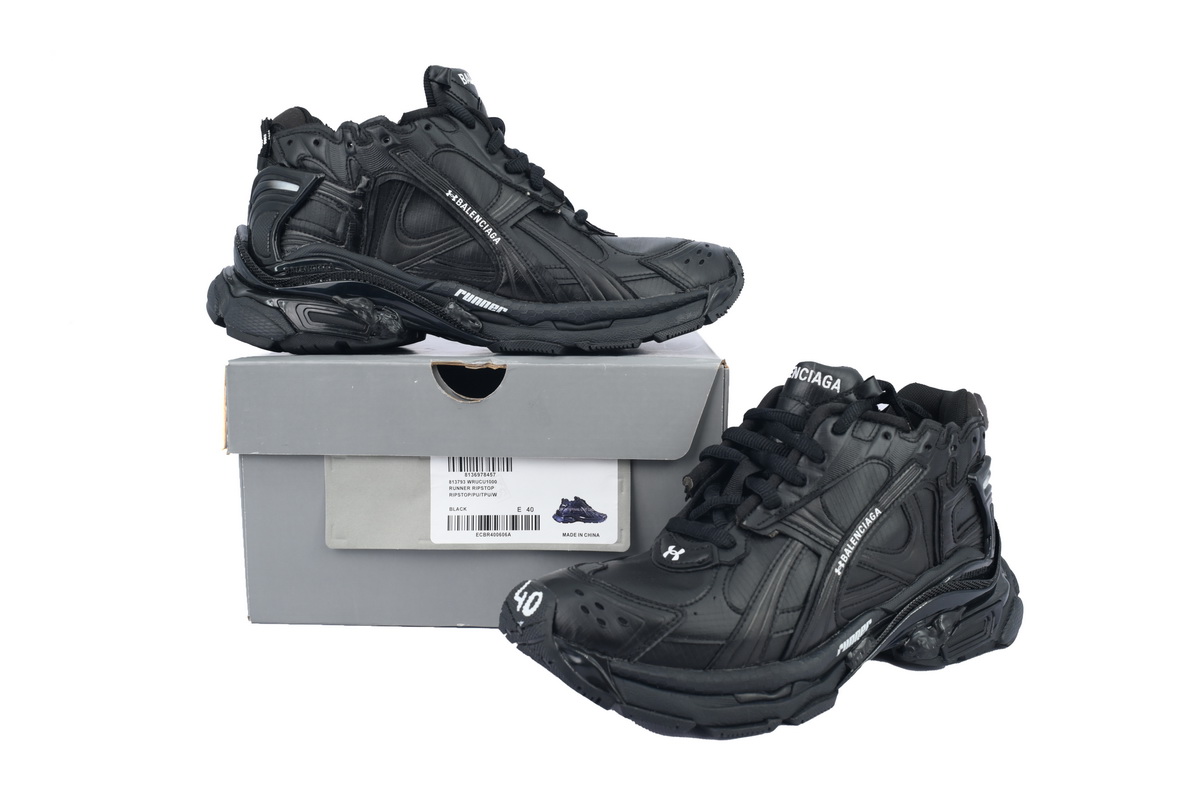 Balenciaga Under Armour Ripstop Runner Sneaker Black 813793WRUCU1000