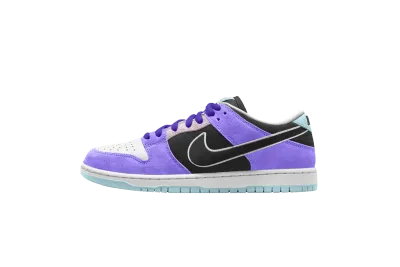 Nike SB Dunk Low Hayley Wilson Court Purple HJ0513-500 01