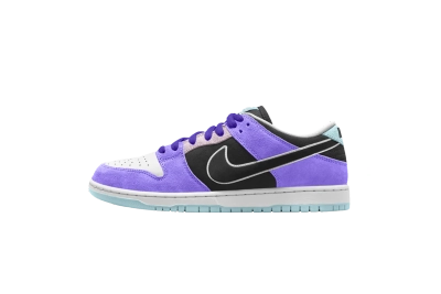 Nike SB Dunk Low Hayley Wilson Court Purple HJ0513-500 01