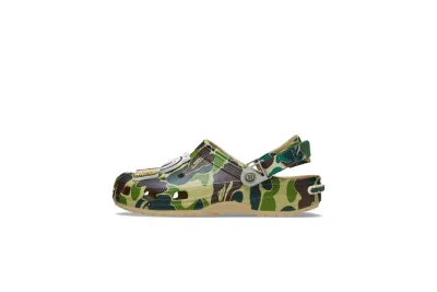 Crocs Classic Clog A Bathing Ape ABC Camo Green 209627-212 01