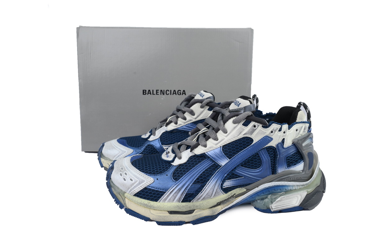 Balenciaga Runner Sneaker Gradient Beige Navy 772774 WRUNG 2410