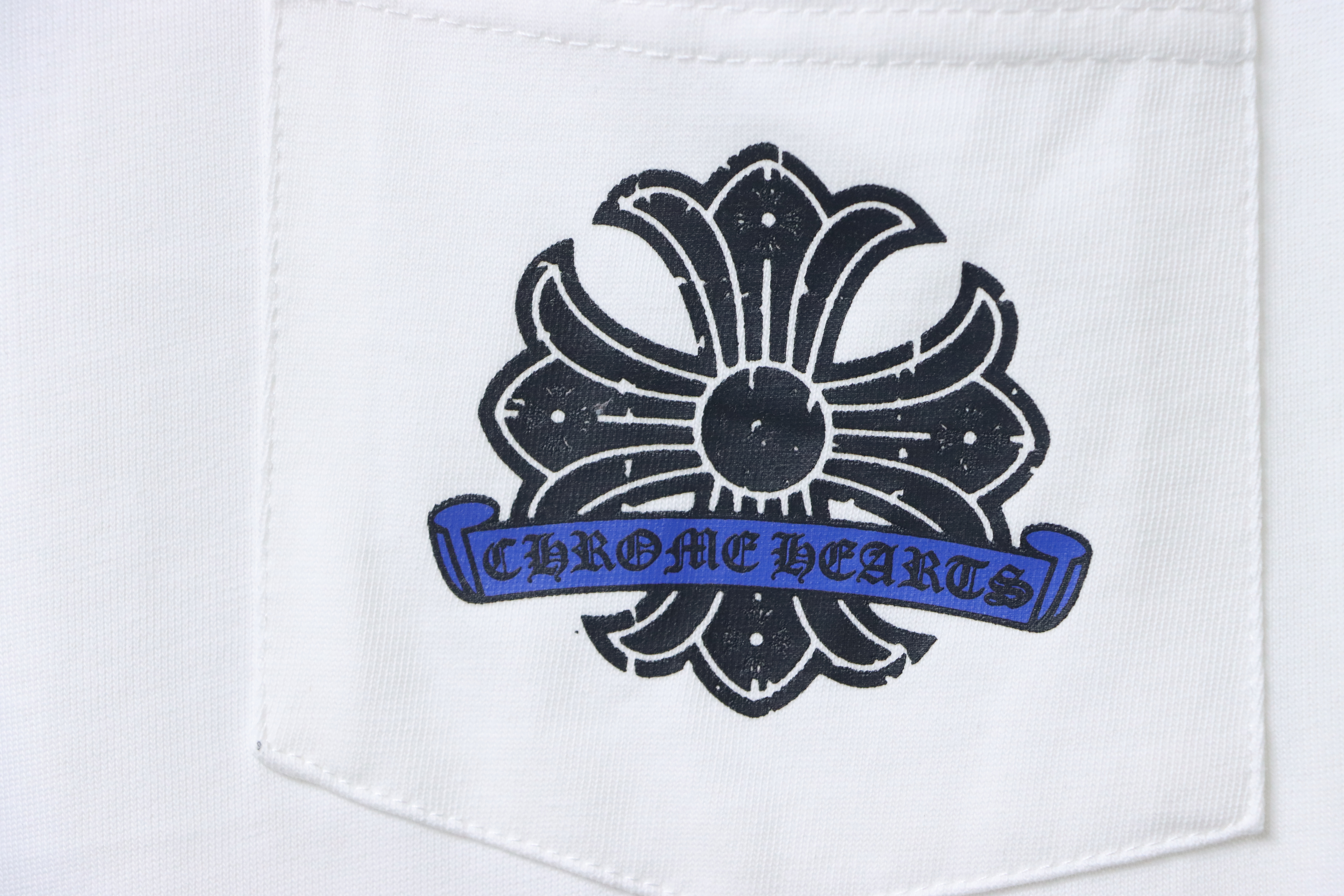Chrome Hearts 25SS Distressed Horseshoe Round Neck Long Sleeves White