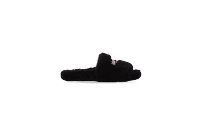 Balenciaga Furry Slides 02