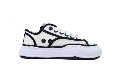 Maison Mihara Yasuhiro Peterson Low Original Sole Overhangin White NO.733 A09FW721 02