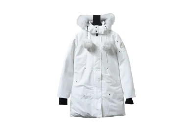 Moose Knuckles Original Stirling Parka White 01