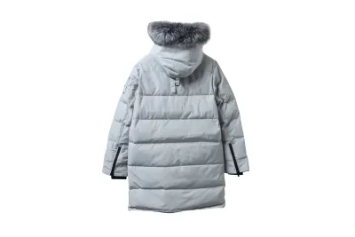 Moose Knuckles Onyx Shearling Big Ridge Parka Grey 02