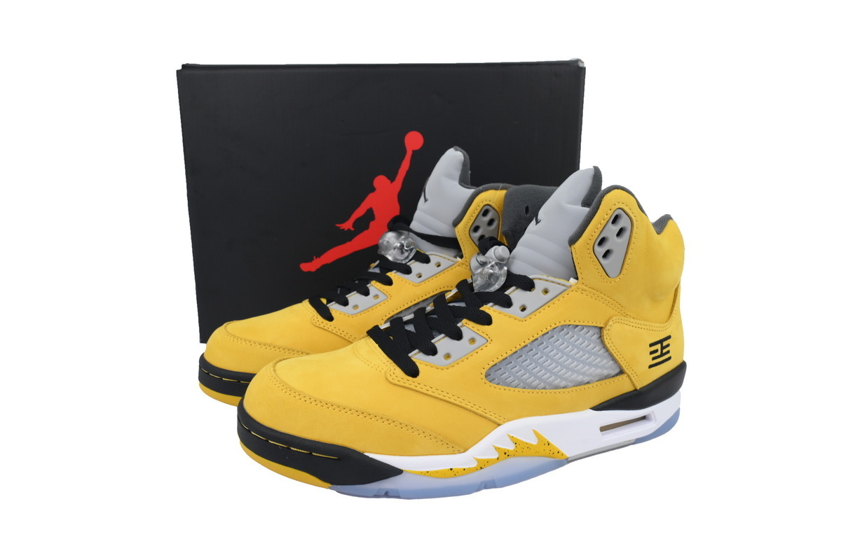 Air Jordan 5 Retro T23 Tokyo 2025 IO3372-700