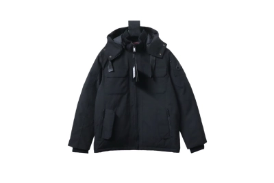 Moose Knuckles Multi-pocket Down Jacket Black 01