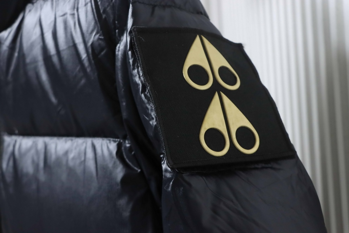 Moose Knuckles 09 Double Gold Scissors Down Jacket Black