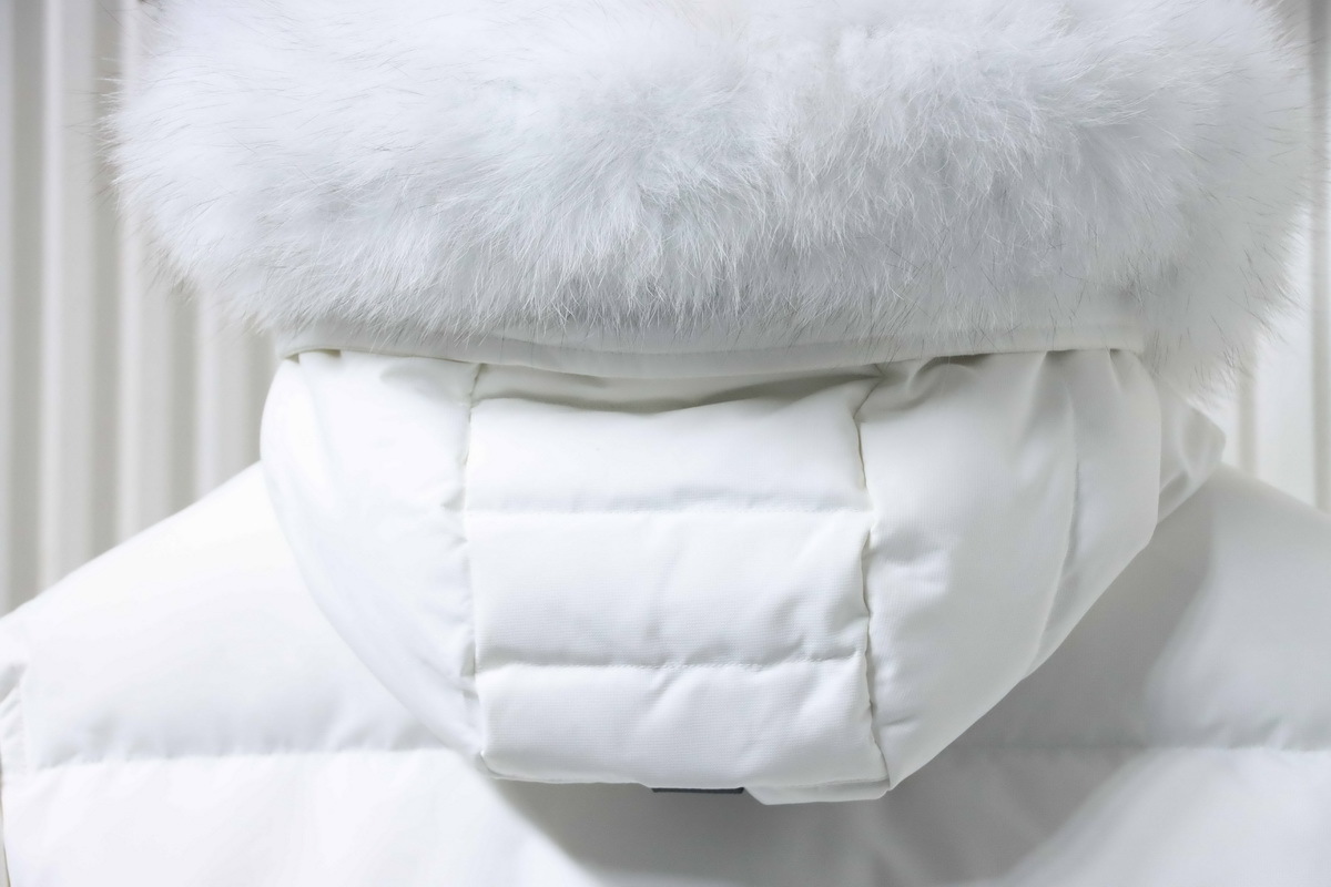 Moose Knuckles 11 Cloud 3Q Fur Jacket White