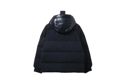 Moose Knuckles Gold Series Nyluxe Suthep Down Jacket Black 02