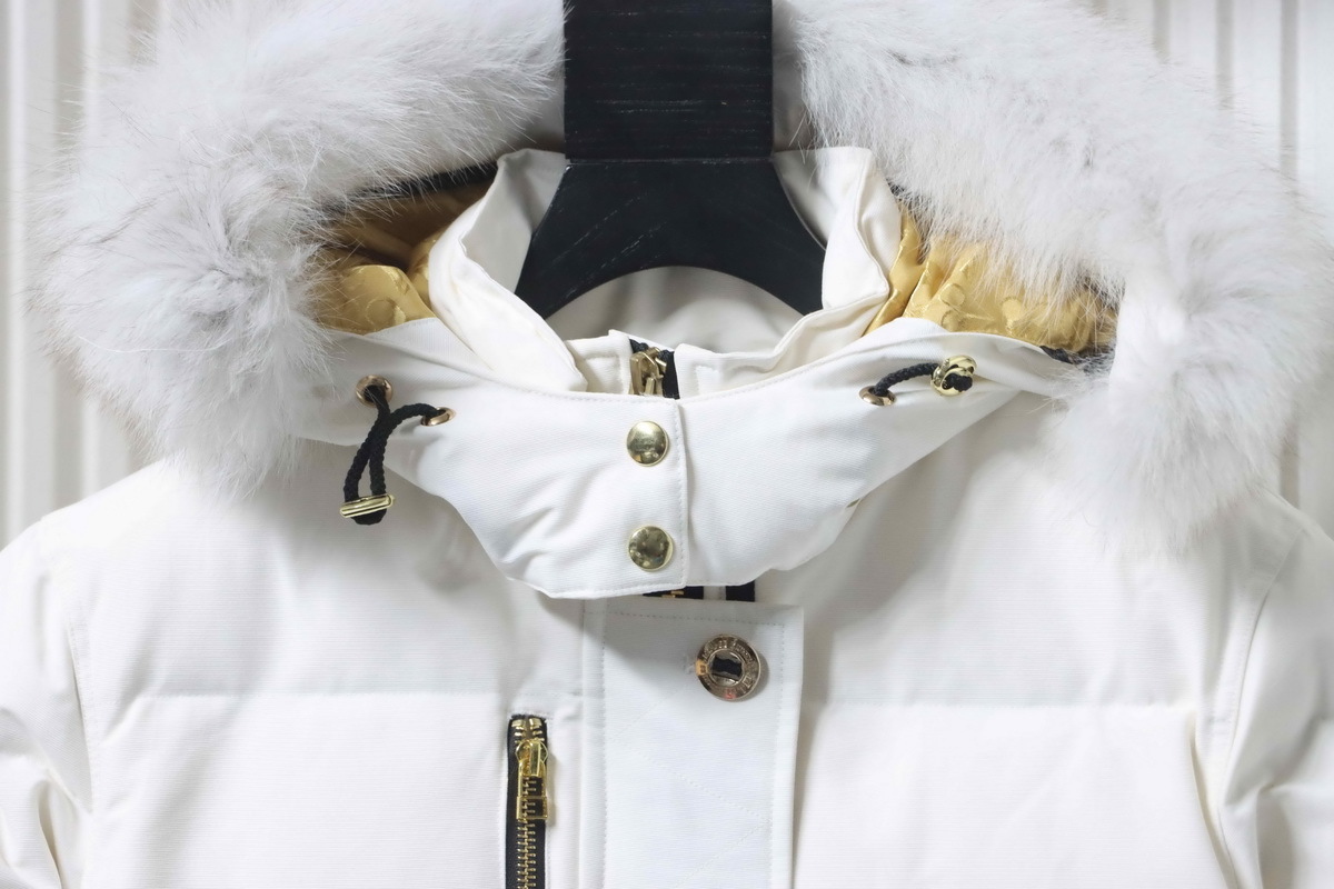 Moose Knuckles Original 3Q Parka Down Jacket White with Fur