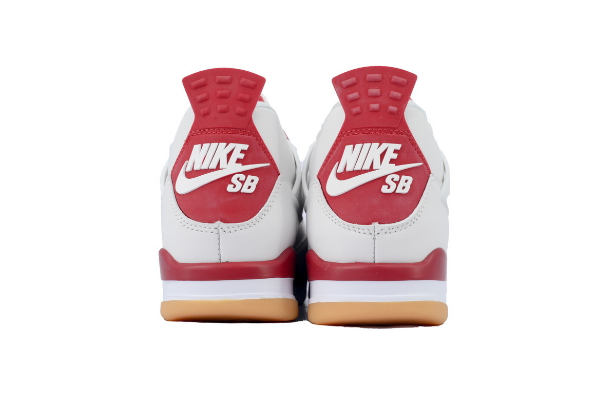 Jordan 4 Retro SB Varsity Red DR5415-106