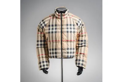Burberry Vintage Check Cropped Puffer Jacket 02