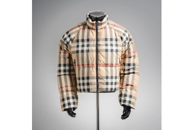 Brand Vintage Check Cropped Puffer Jacket 02