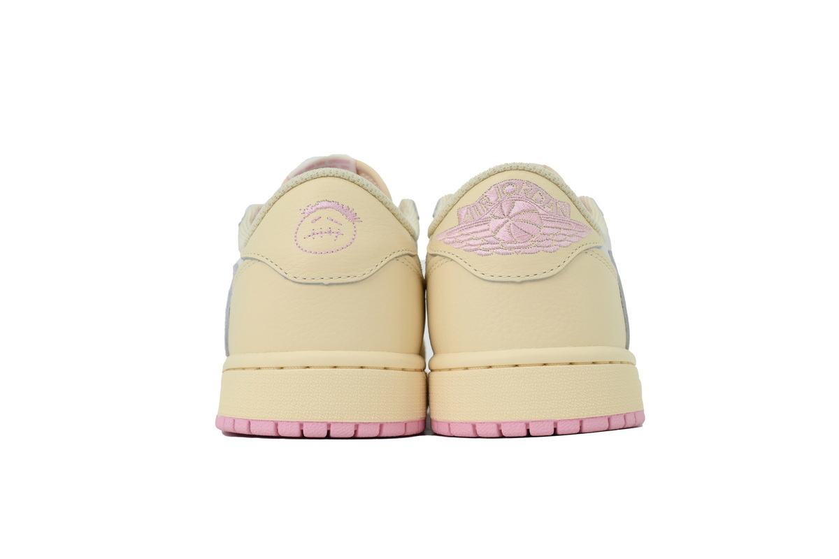 Jordan 1 Retro Low OG SP Travis Scott Shy Pink IQ7604-100