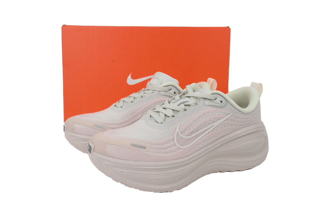 Nike Vomero Plus Silt Red Wmns HV8154-603