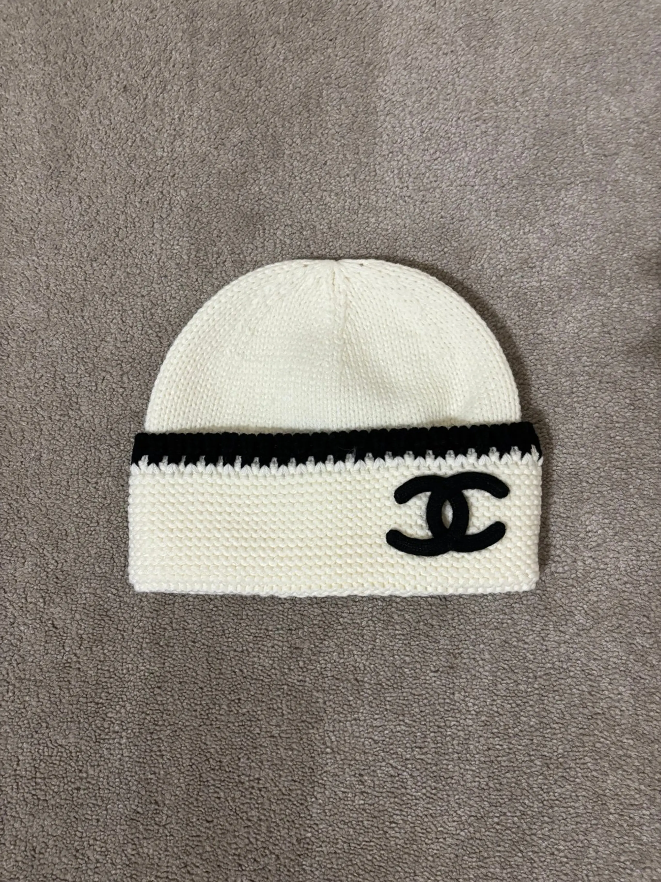 C Beanie White and Black
