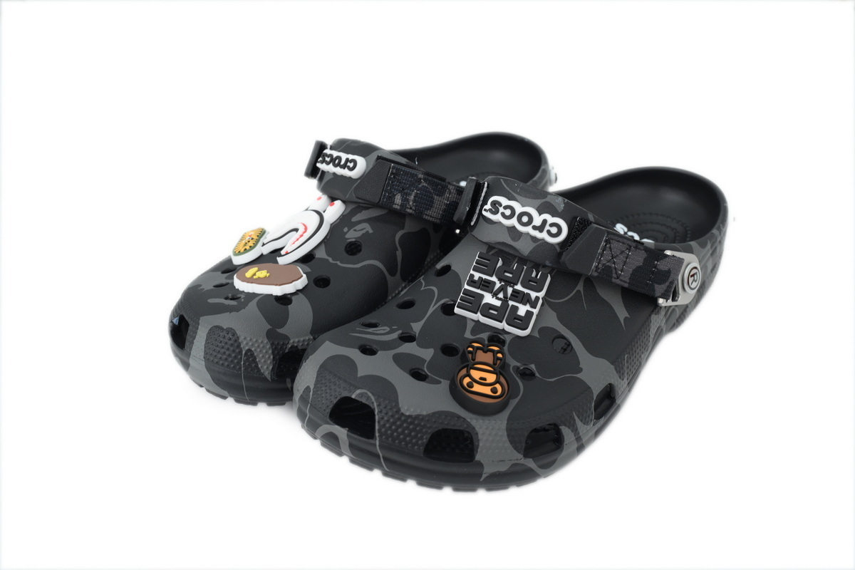 Crocs Classic Clog A Bathing Ape ABC Camo Black