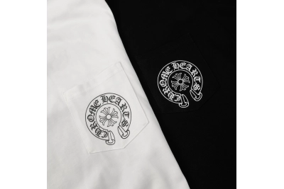 Chrome Hearts Horseshoe Logo Pocket T-Shirt 02