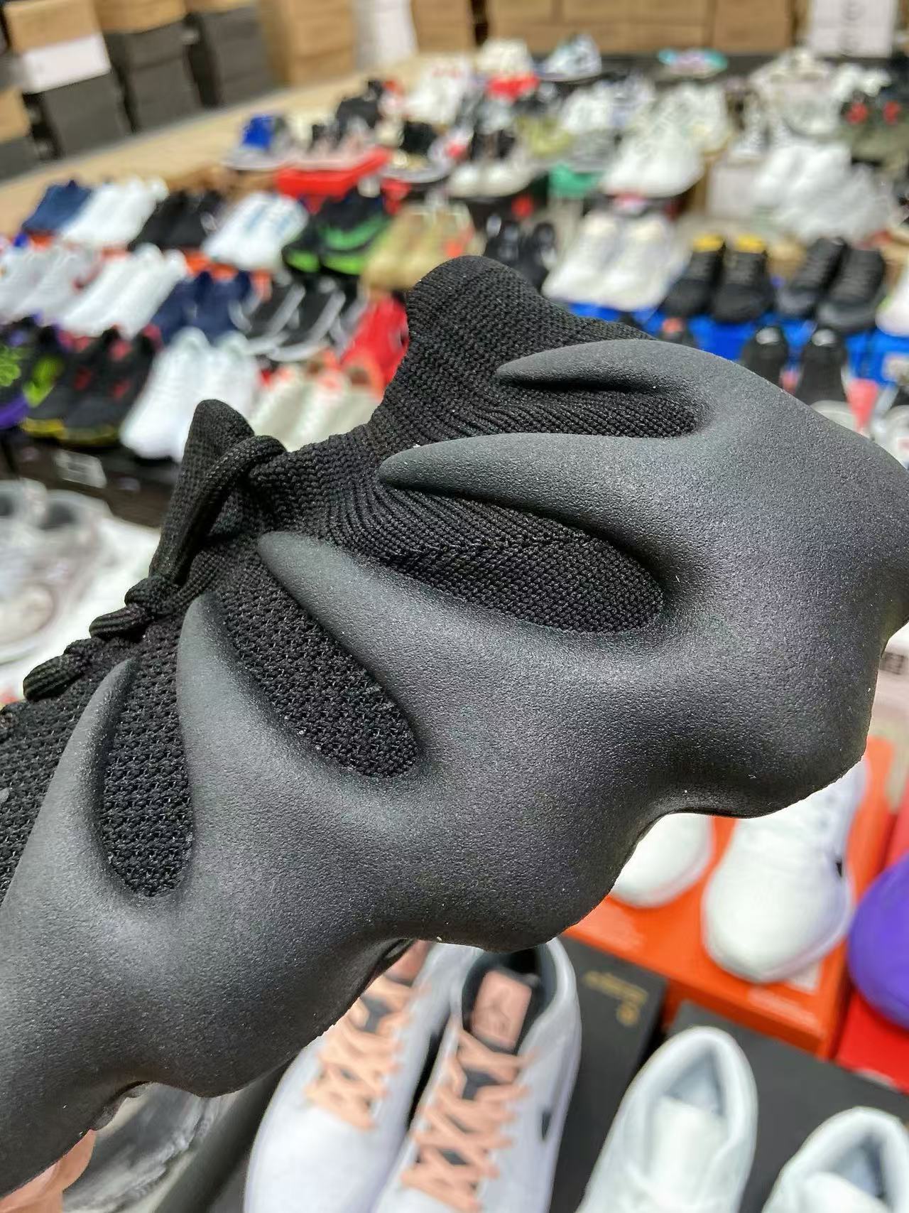 adidas Yeezy 450 Utility Black H03665